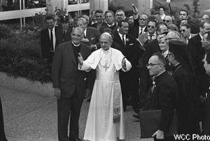 Aankomst van Paulus VI bij de Wereldraad van Kerken in Genève